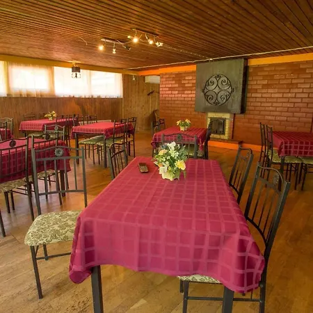 Apart Otel Manni Puhkemaja *